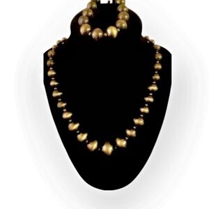 SIGNED ALABASTER COMPANY MATINEE Vintage Necklace and Bracelet Set Bronze